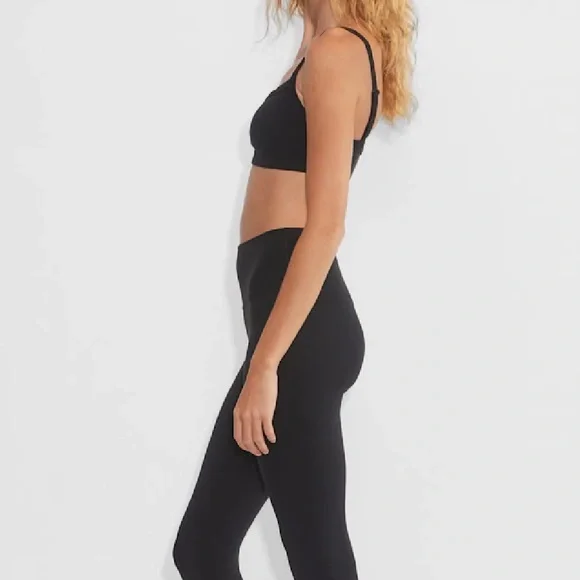 Aritzia BUTTER Cheeky Hi-Rise Legging 4 - Picture 4 of 5